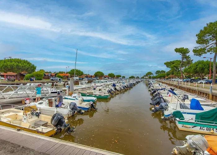 B Village Gujan-Mestras