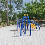 B Village Gujan-Mestras