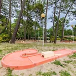 B Village Gujan-Mestras